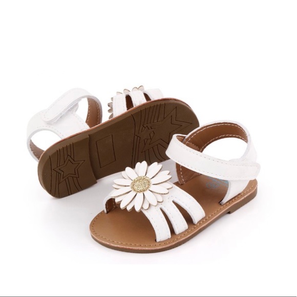 WHITE FLORAL SANDALS - Picture 3 of 4